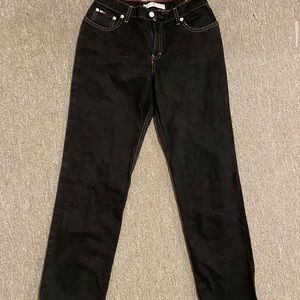 ❤️ 5/$15 Tommy Hilfiger jeans